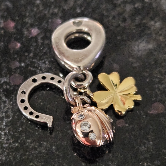 PANDORA Horseshoe Clover & Lady Bug Dangle No. 797852CZ - Picture 1 of 3